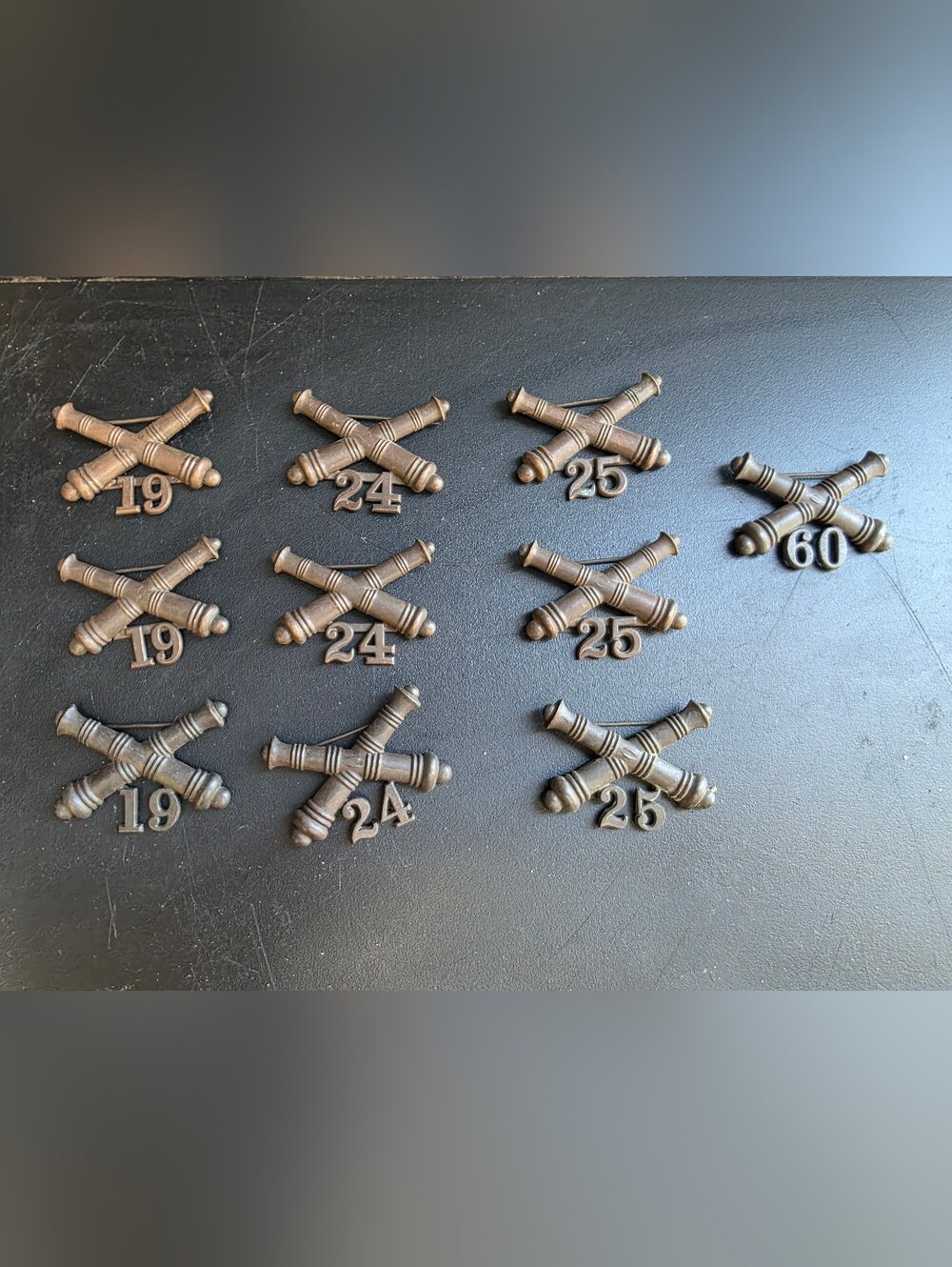 Military Crossed Cannons Collar Insignia in Bronze Tone (Set of 10)